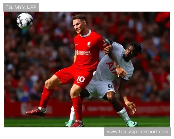 利物浦埃利奥特边路倒钩破门，观众全体惊叫！